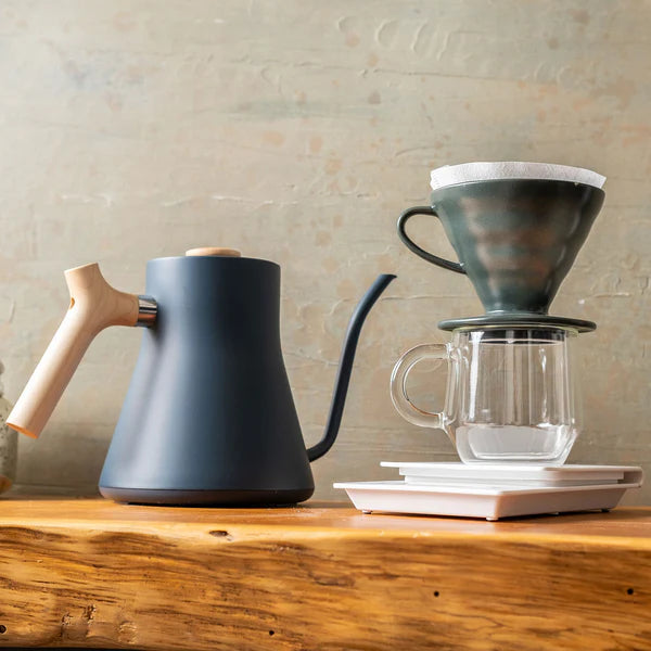 v60 02 Coffee Brewer