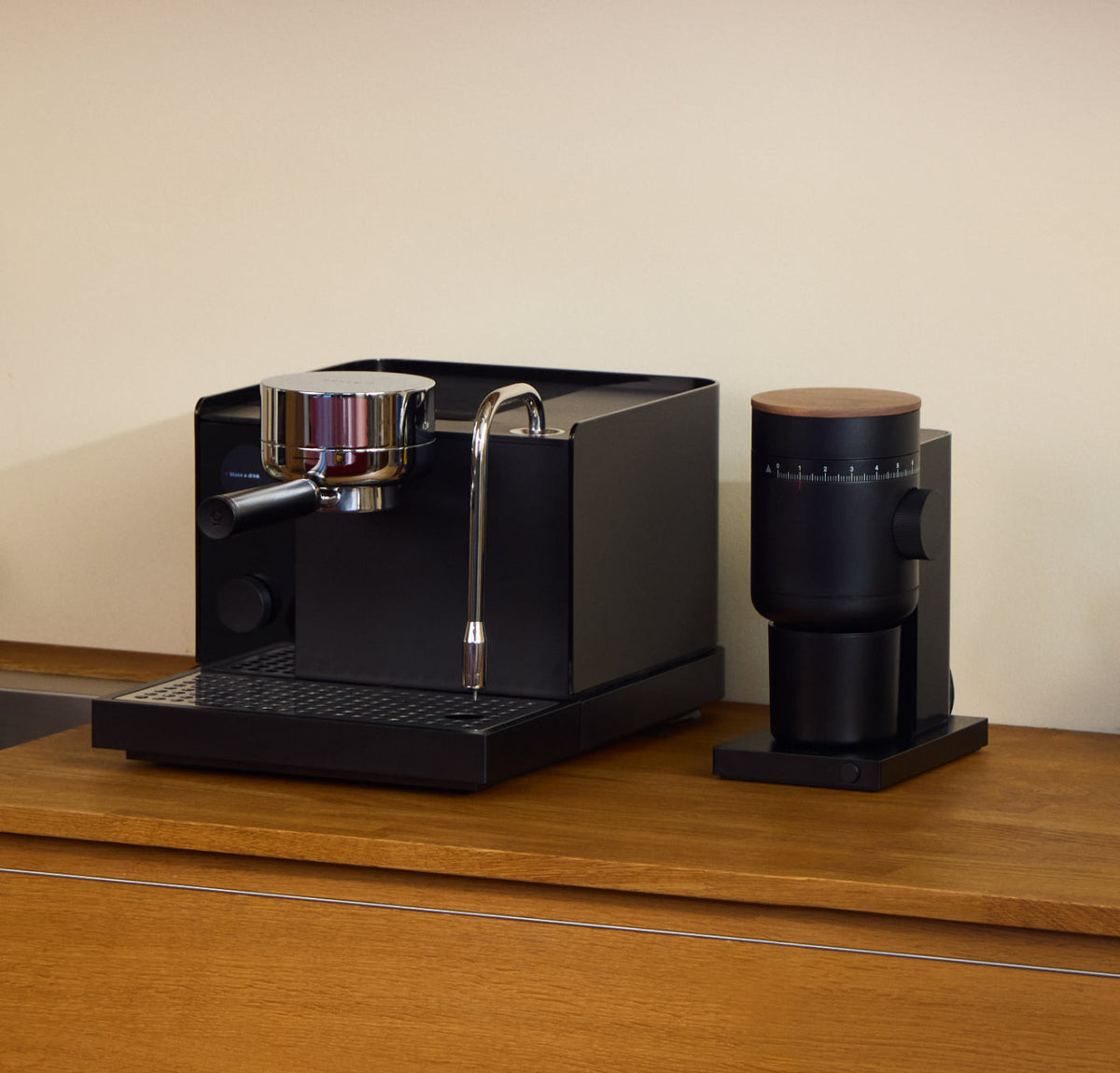 Opus 2 Conical Burr Grinder