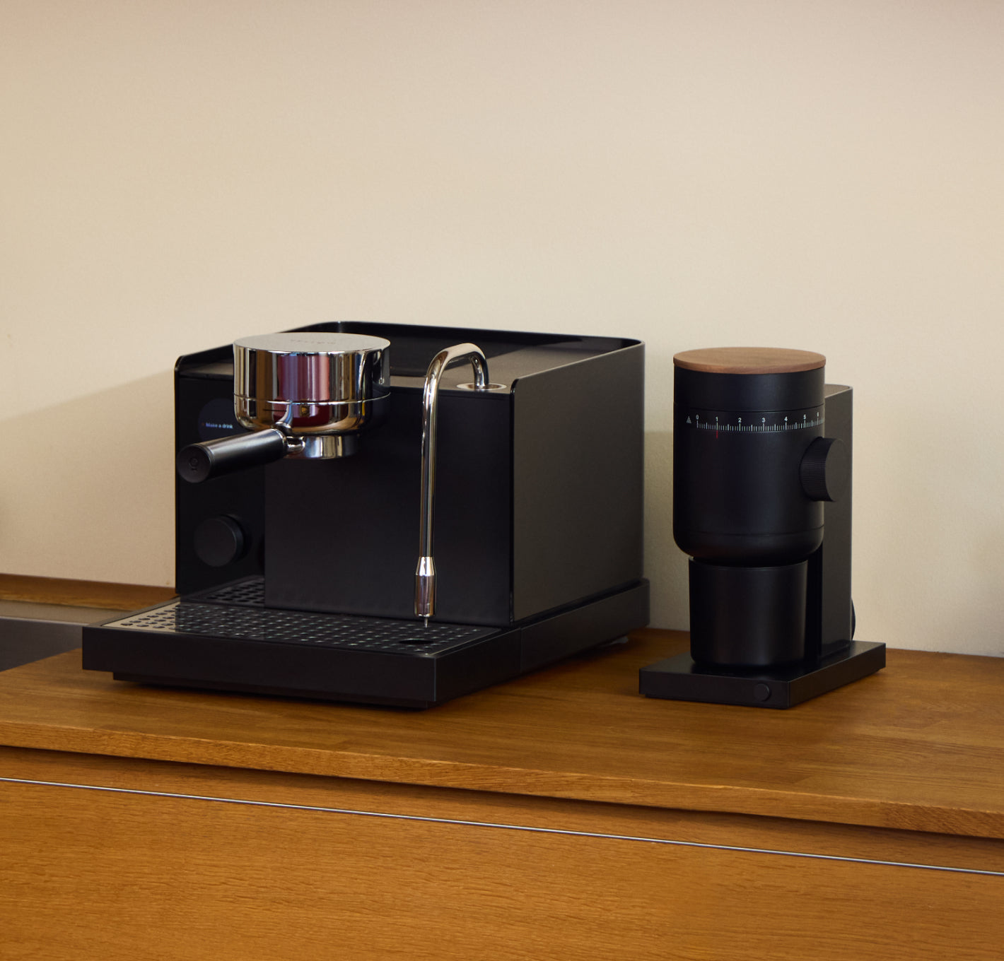 Opus 2 Conical Burr Grinder